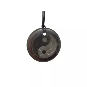 Shungit medál gravírozott yin yang 30mm
